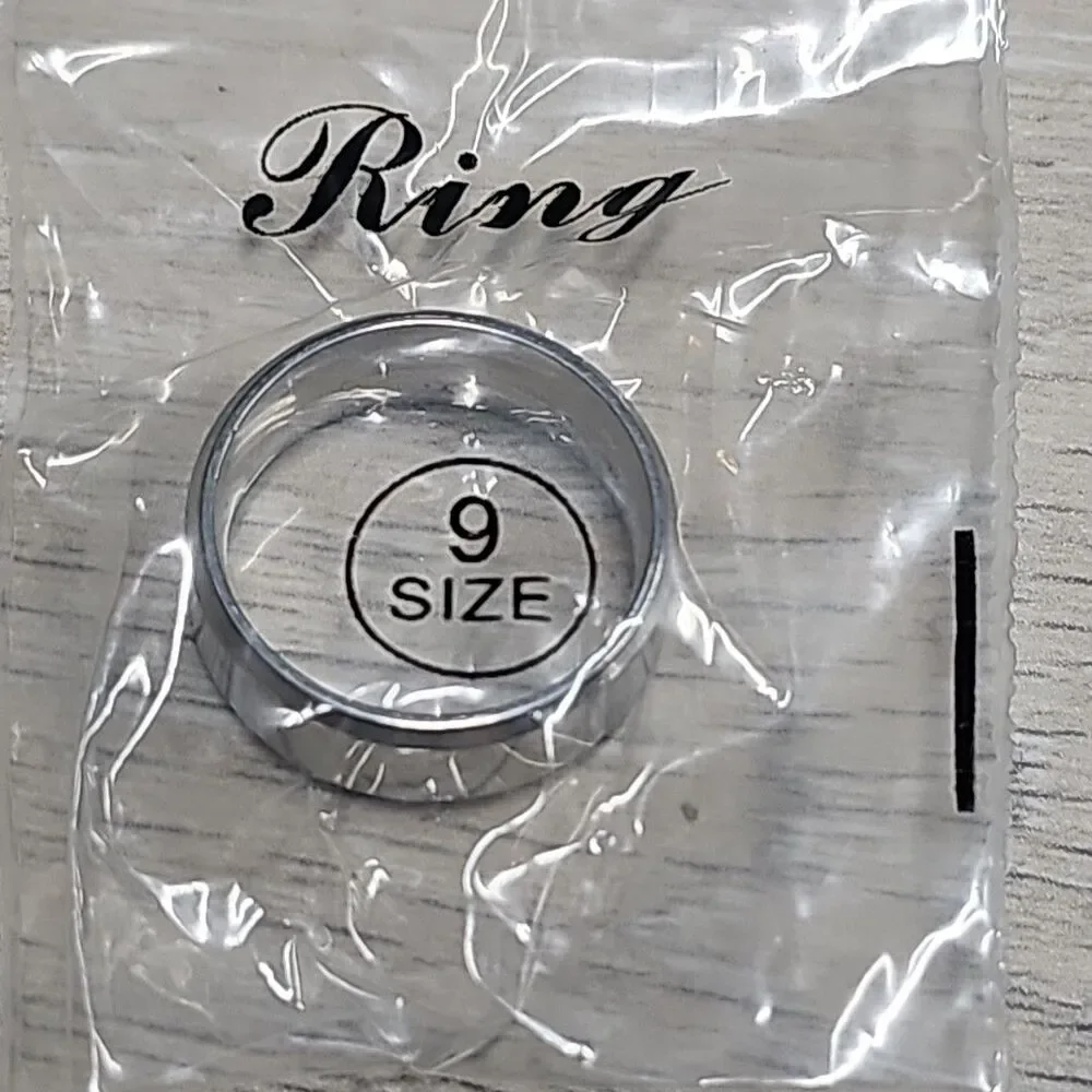 Fashion Solid Color Stainless Stee Band Ring size. 9 Men's Color silver (US)